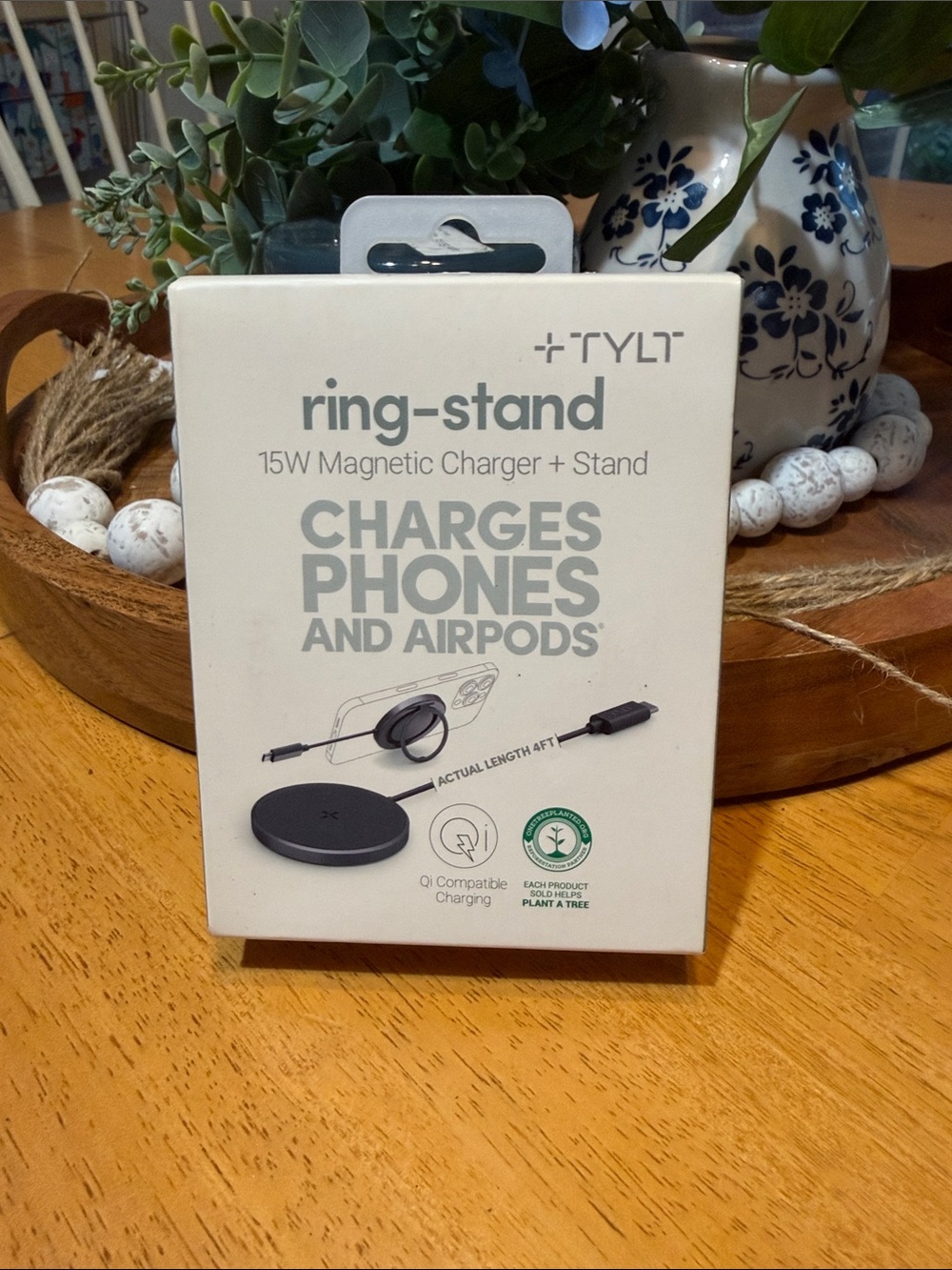 Ring-Stand 15W Magnetic Charger & Stand - Black
